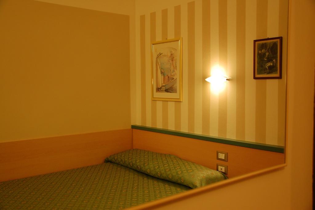 Hotel Belie San Martino di Lupari Zimmer foto